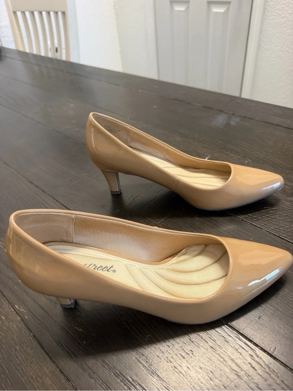 Classic Pointed-Toe Nude Patent Pumps - Comfort Cushioned Heel